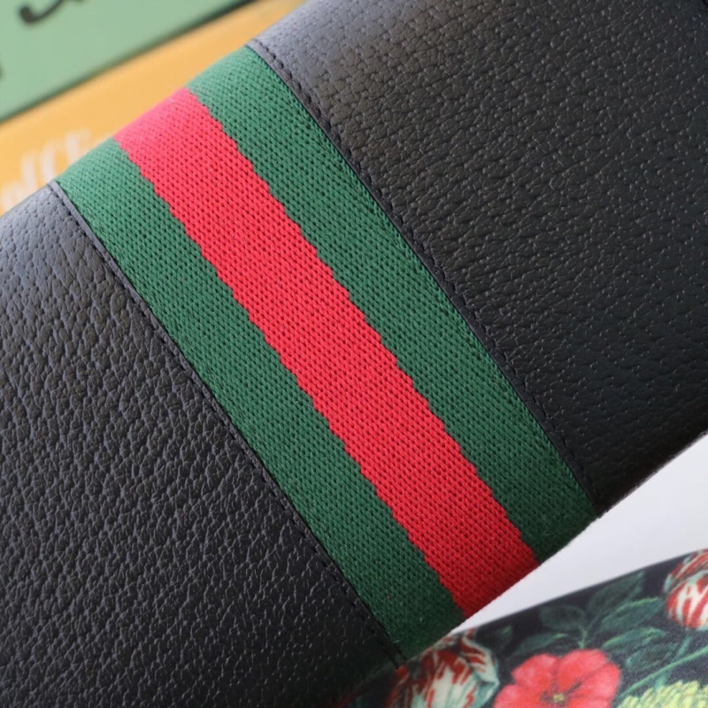 Gucci Wallets & Purse